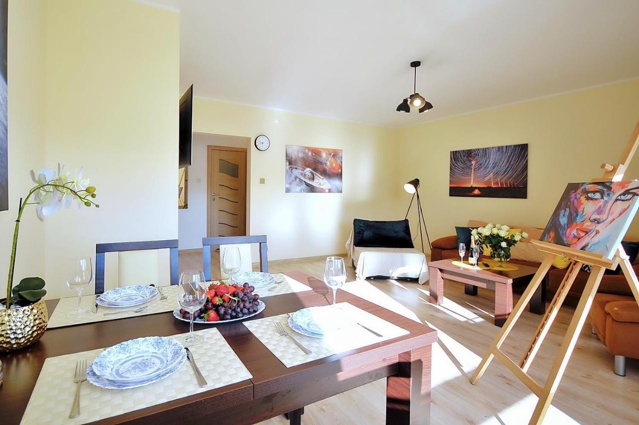 50 M Do Plazy Thobruk Piekna Dama Z Kolobrzegu Apartment Kolberg